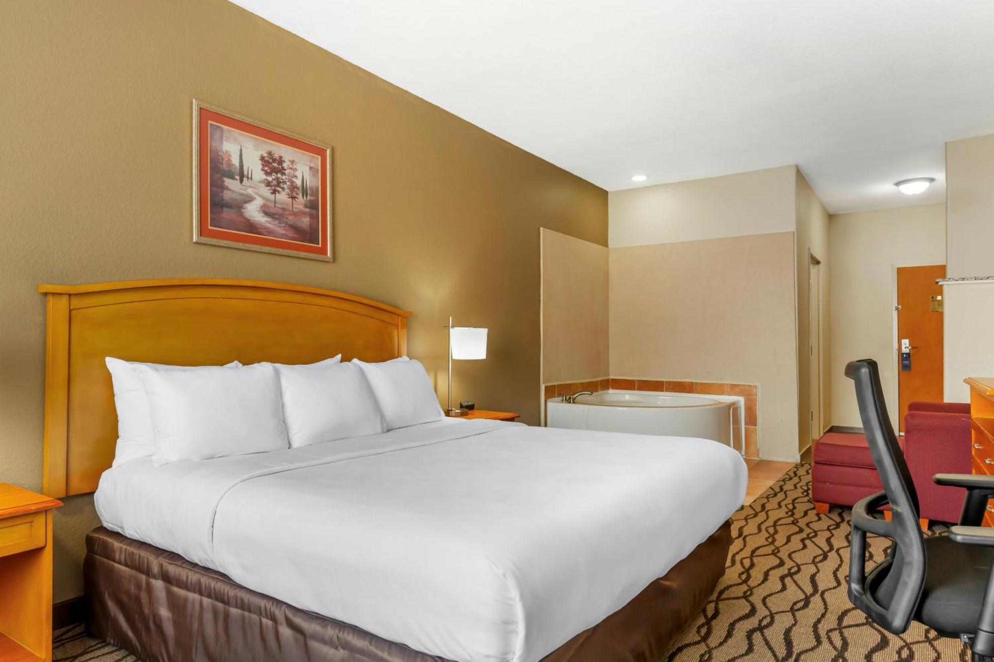 Comfort Inn & Suites Chesapeake - Portsmouth Екстериор снимка