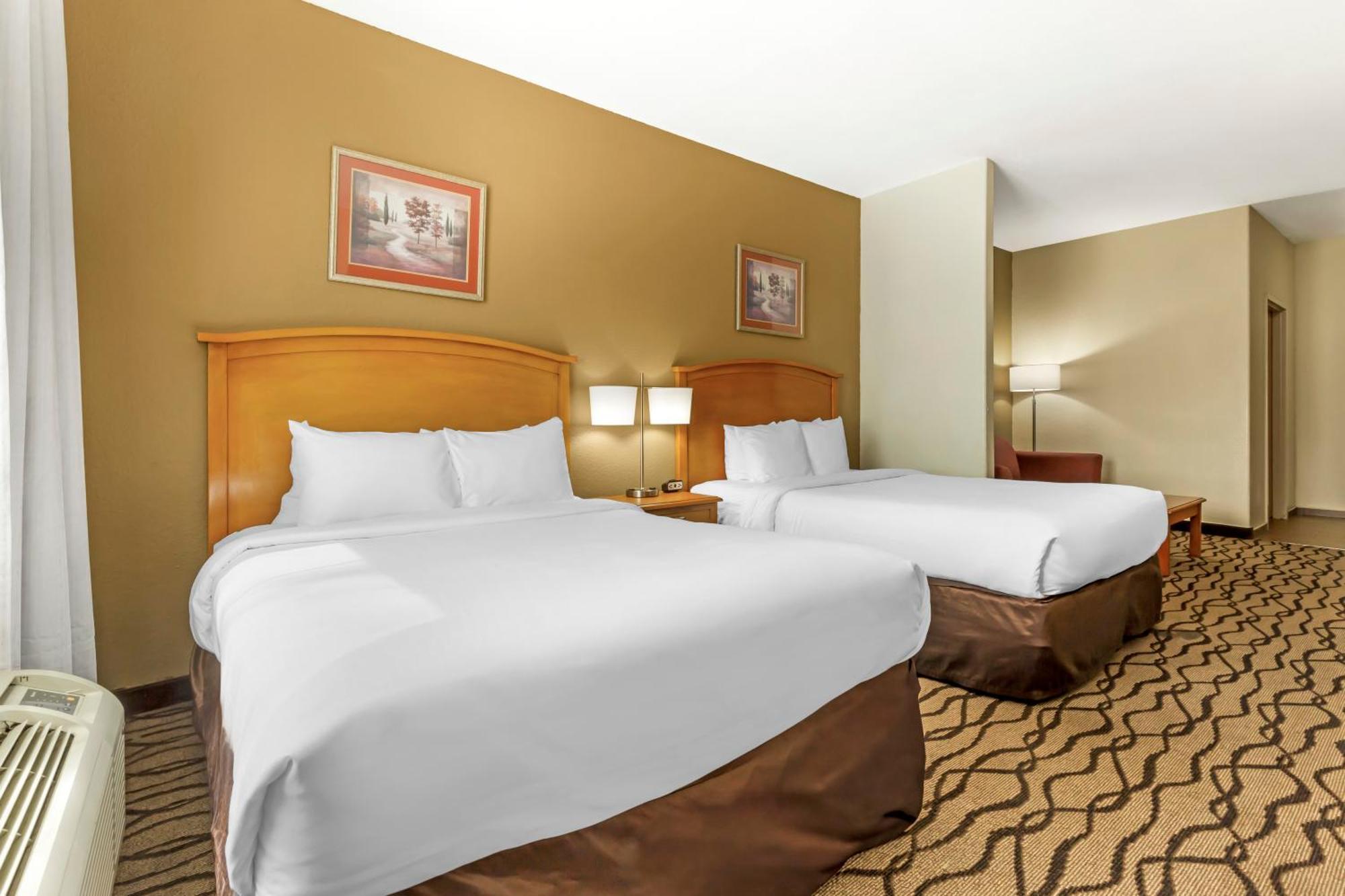 Comfort Inn & Suites Chesapeake - Portsmouth Екстериор снимка