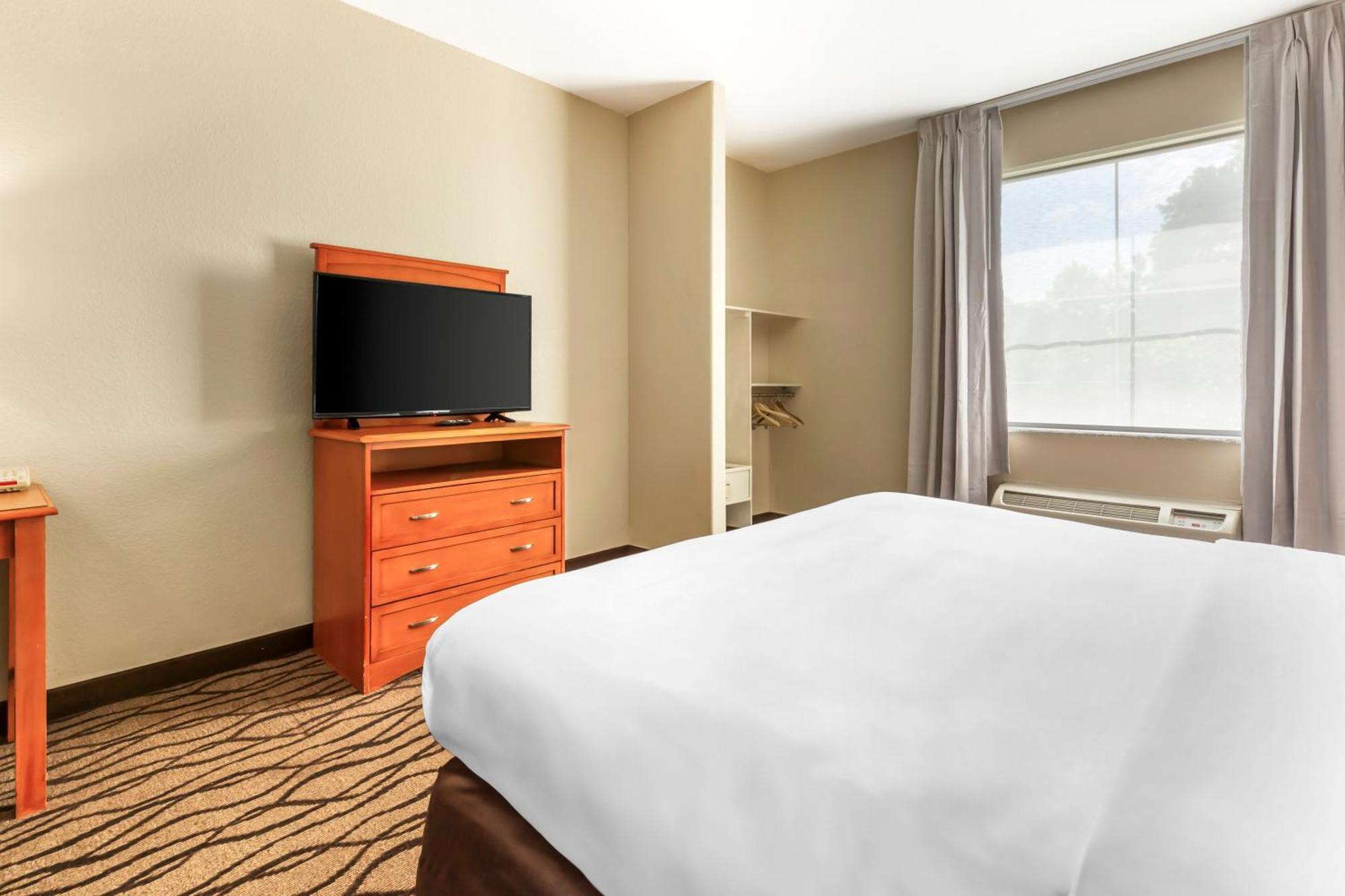Comfort Inn & Suites Chesapeake - Portsmouth Екстериор снимка