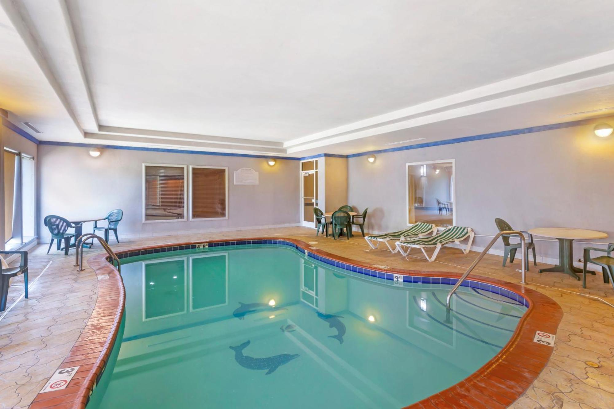 Comfort Inn & Suites Chesapeake - Portsmouth Екстериор снимка