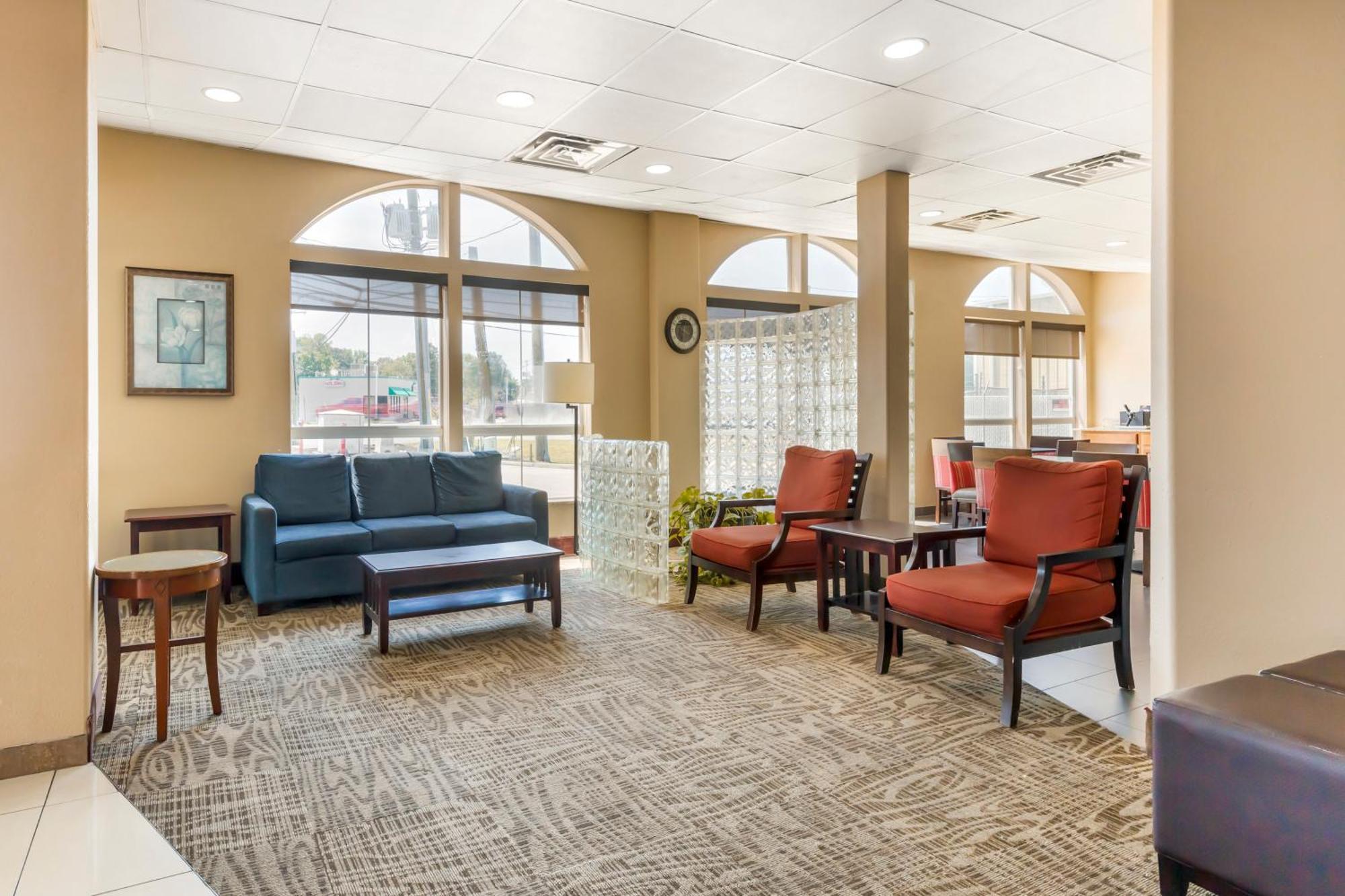 Comfort Inn & Suites Chesapeake - Portsmouth Екстериор снимка