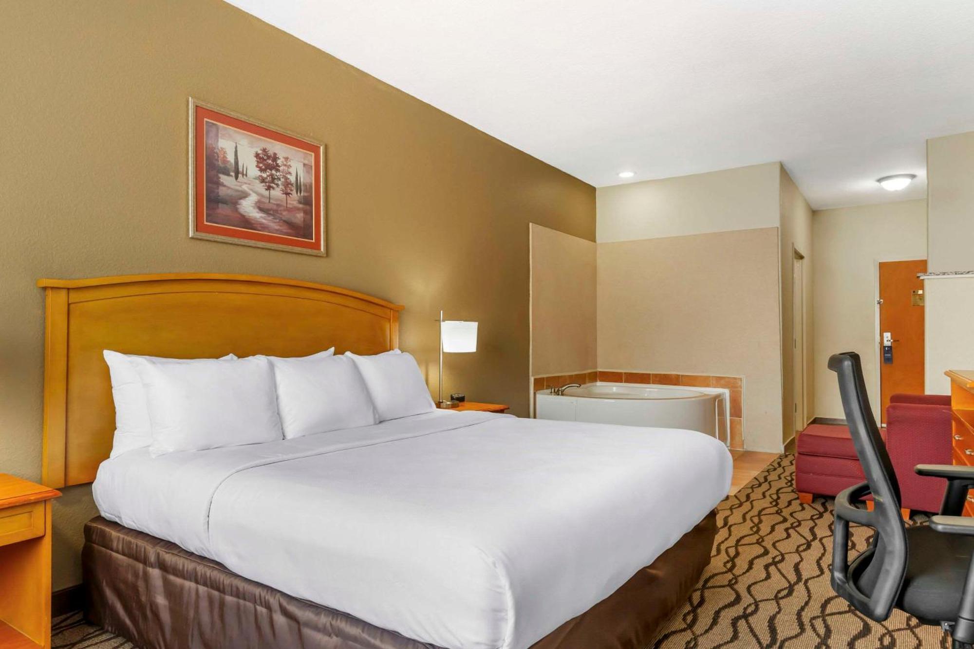 Comfort Inn & Suites Chesapeake - Portsmouth Екстериор снимка