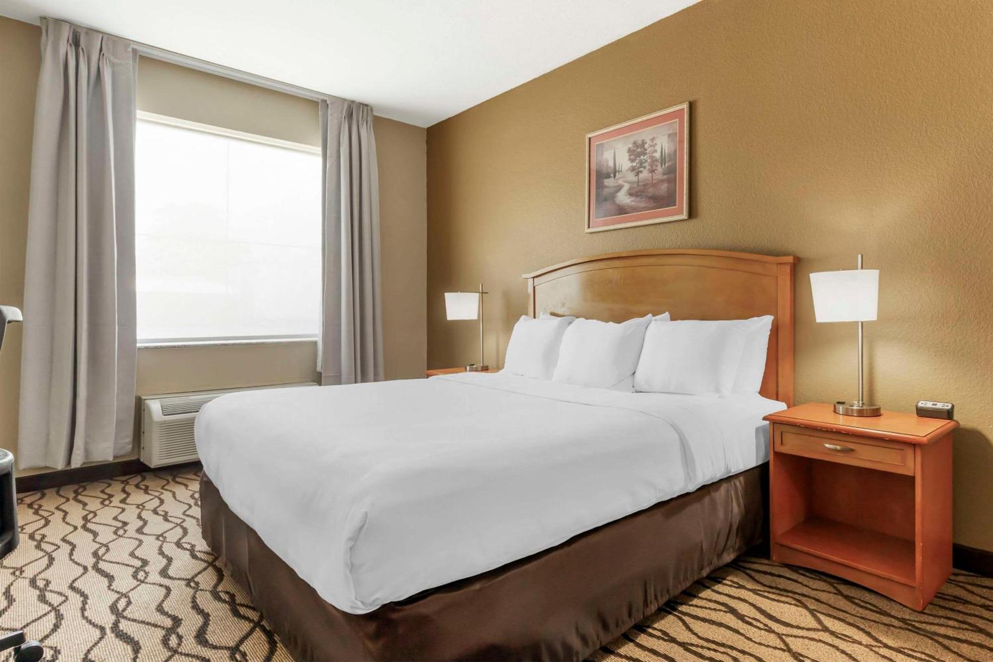 Comfort Inn & Suites Chesapeake - Portsmouth Екстериор снимка