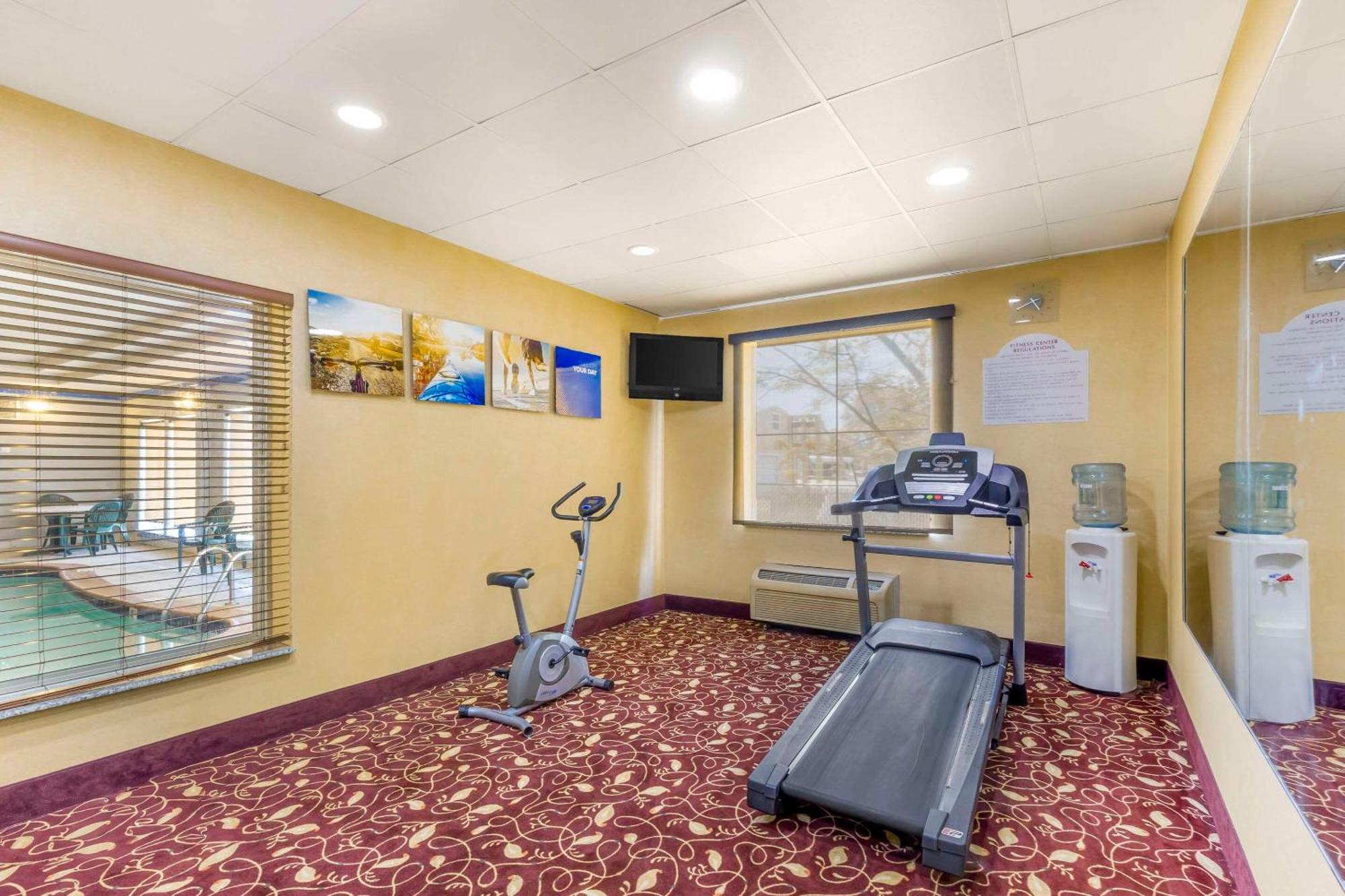 Comfort Inn & Suites Chesapeake - Portsmouth Екстериор снимка