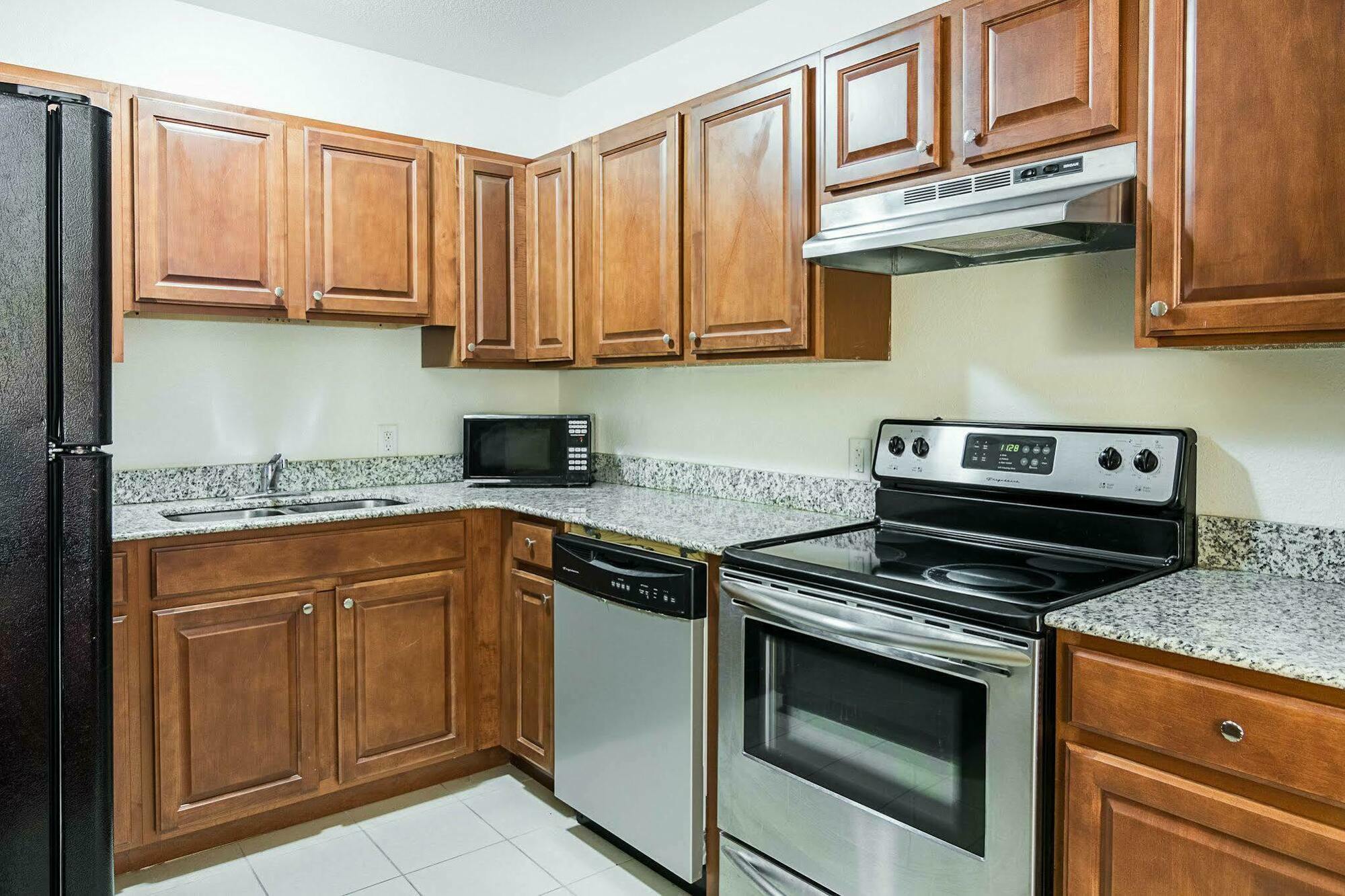 Comfort Inn & Suites Chesapeake - Portsmouth Екстериор снимка